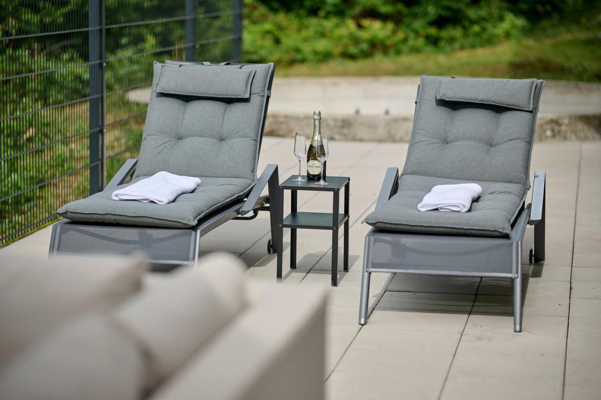 Charmantes Apartment Im Gruenen Bregenz Exteriör bild