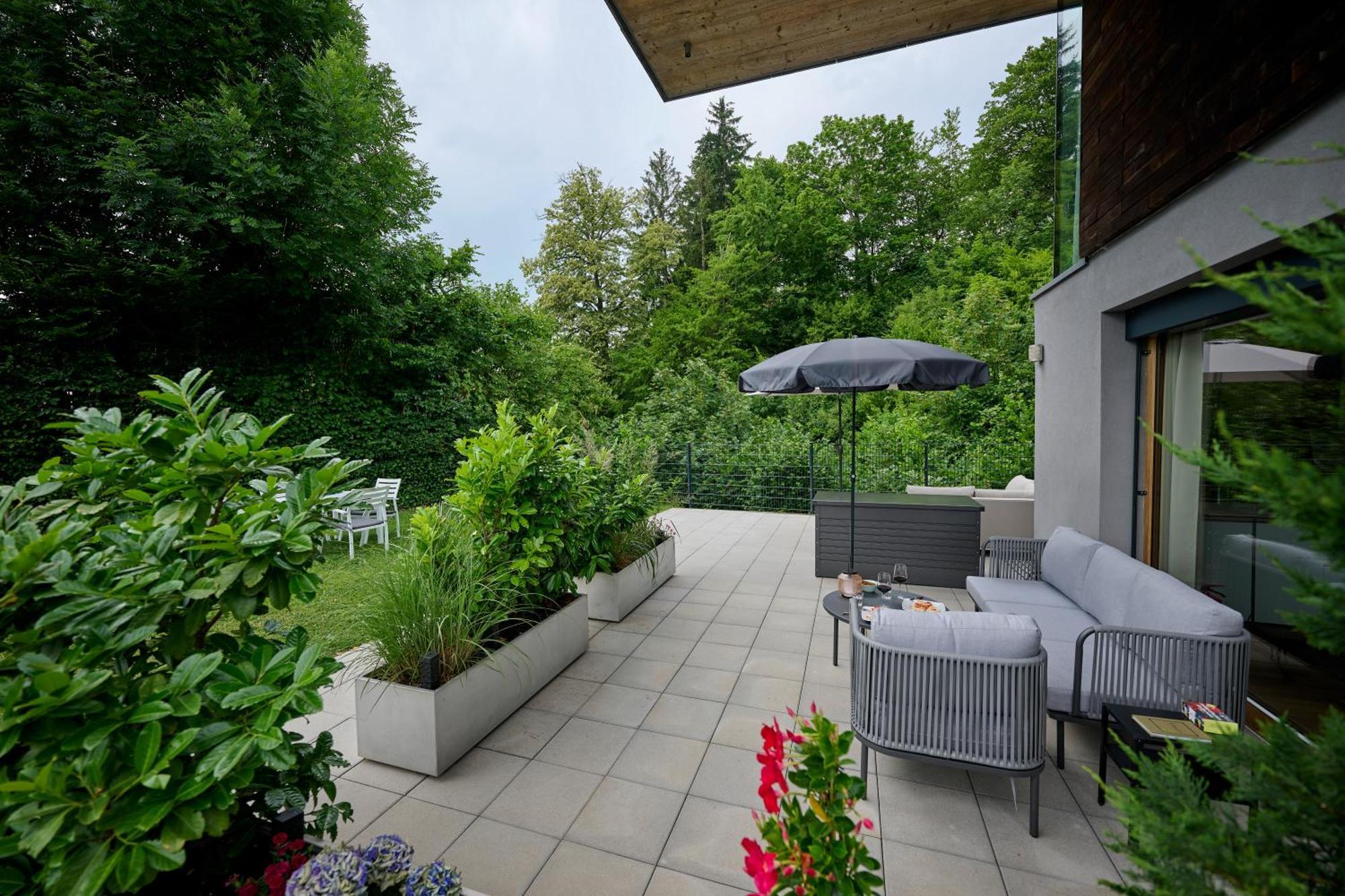 Charmantes Apartment Im Gruenen Bregenz Exteriör bild