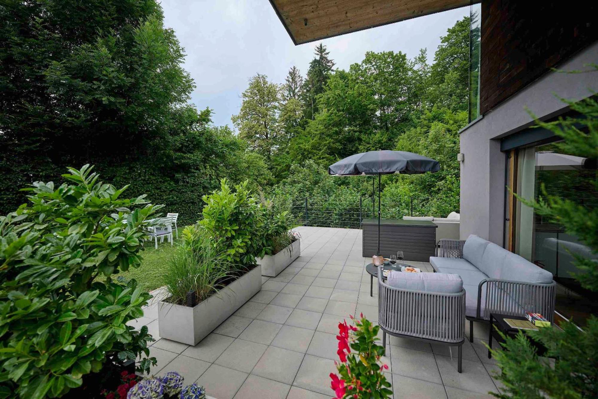 Charmantes Apartment Im Gruenen Bregenz Exteriör bild